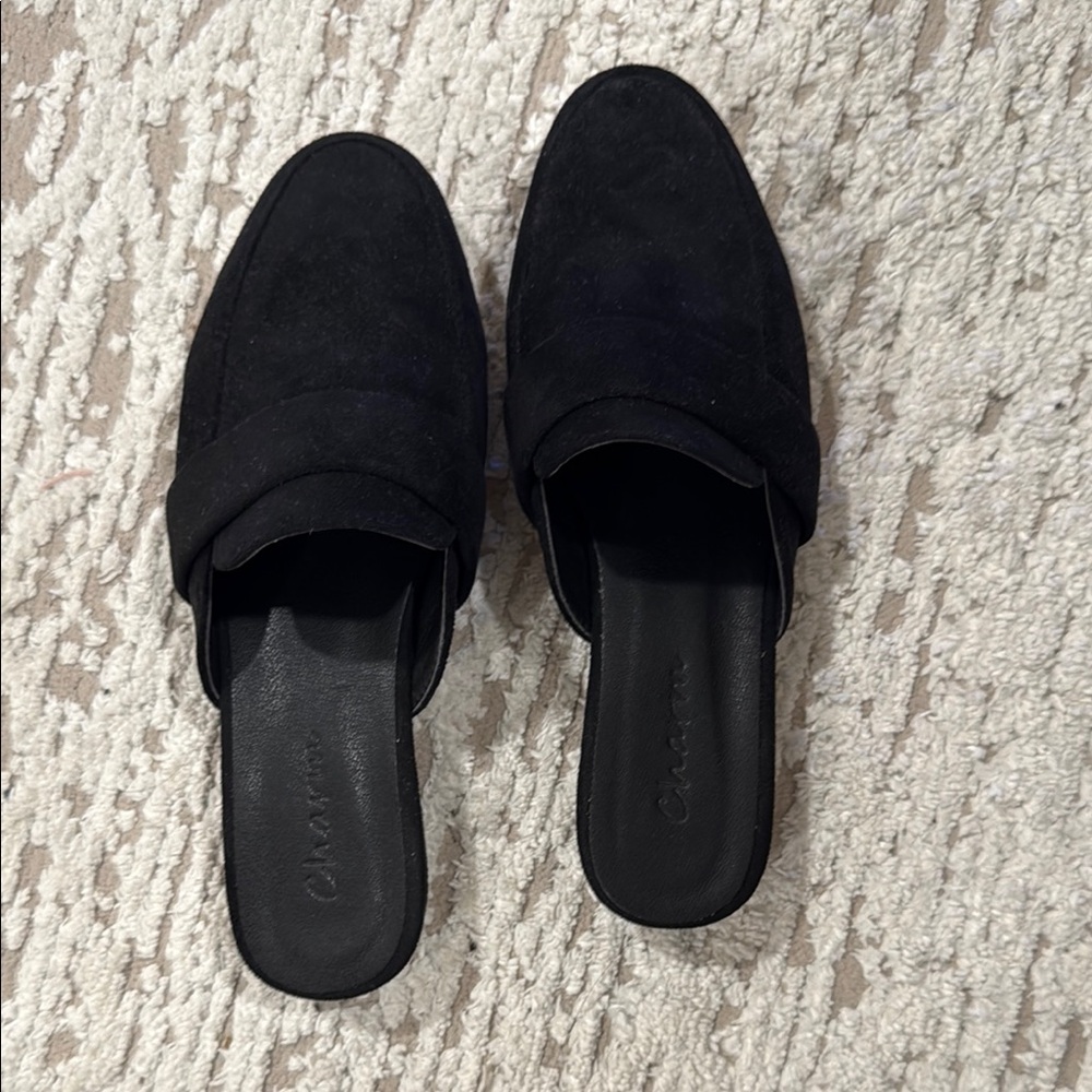 Black Minimalist Mules with Suede Finish